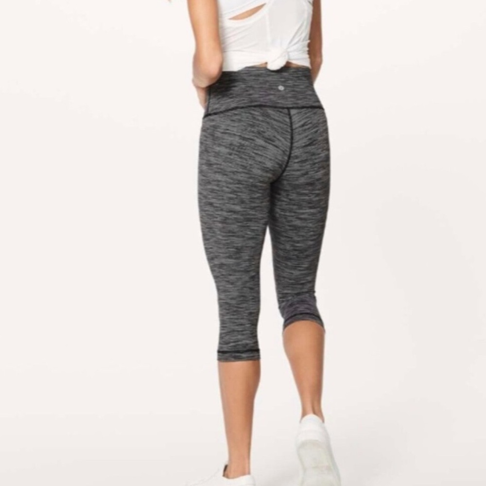 Lululemon Wunder Under Hi-Rise 1/2 Tight (Luxtreme 15”) Wee Are From Space Blk 6 - Picture 3 of 12